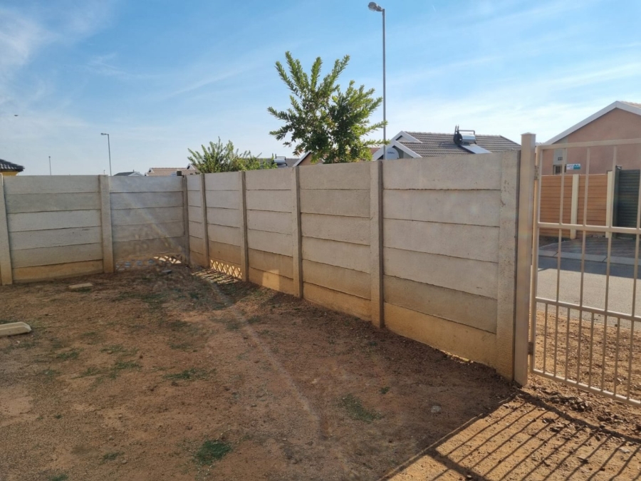 3 Bedroom Property for Sale in Sky City Gauteng
