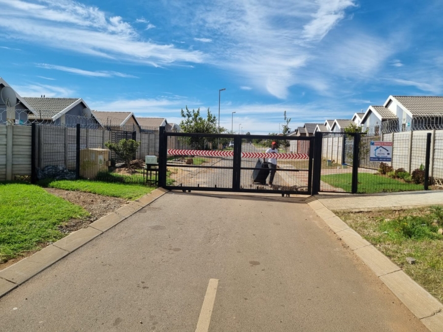3 Bedroom Property for Sale in Sky City Gauteng