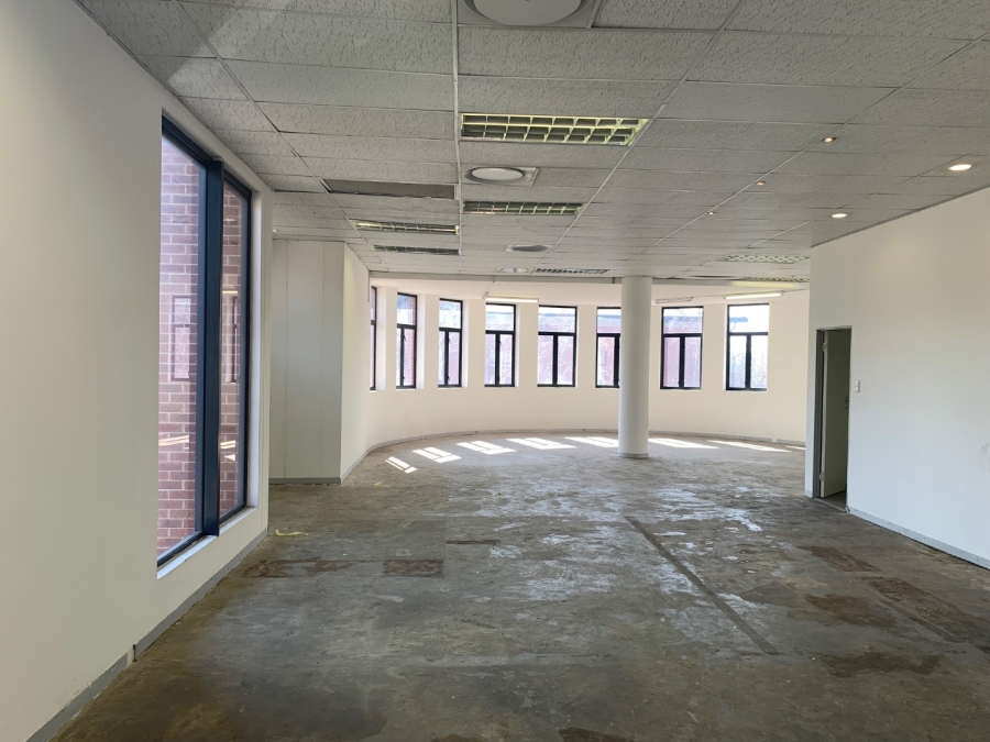 To Let Commercial Property for Rent in Zwartkop Gauteng