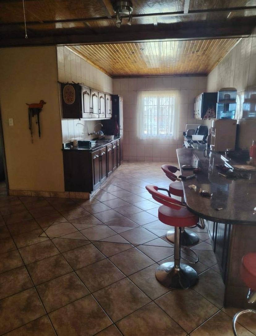 4 Bedroom Property for Sale in Sonland Park Gauteng