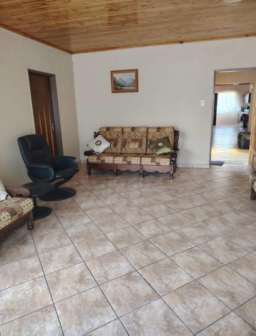 4 Bedroom Property for Sale in Sonland Park Gauteng