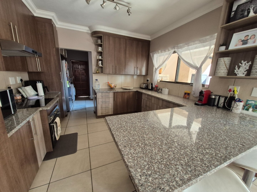 3 Bedroom Property for Sale in Six Fountains Residential Estate Gauteng