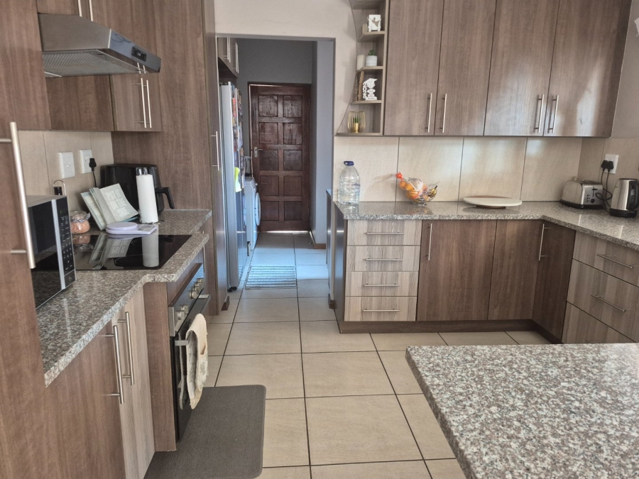 3 Bedroom Property for Sale in Six Fountains Residential Estate Gauteng