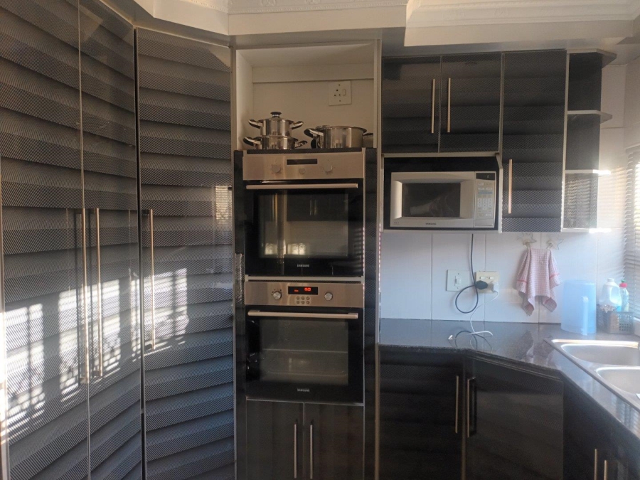 3 Bedroom Property for Sale in Spruit View Gauteng