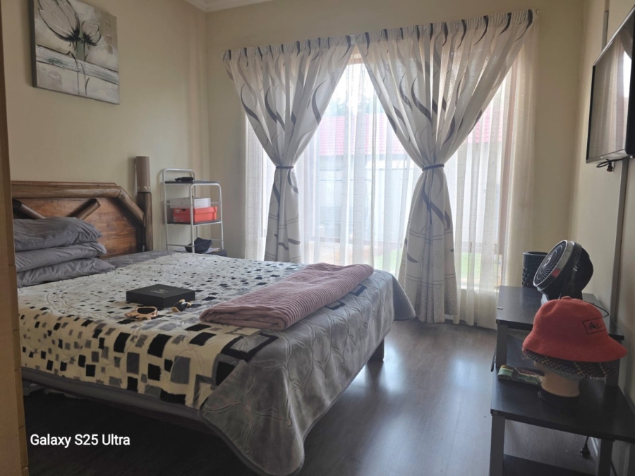 3 Bedroom Property for Sale in Green Acres Estate Gauteng