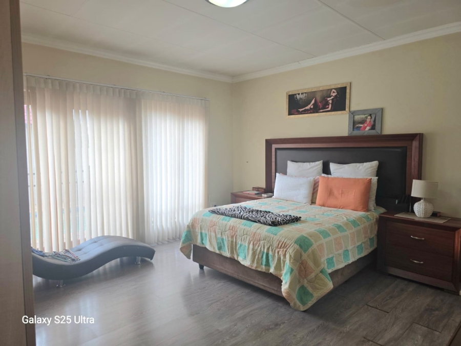 3 Bedroom Property for Sale in Green Acres Estate Gauteng