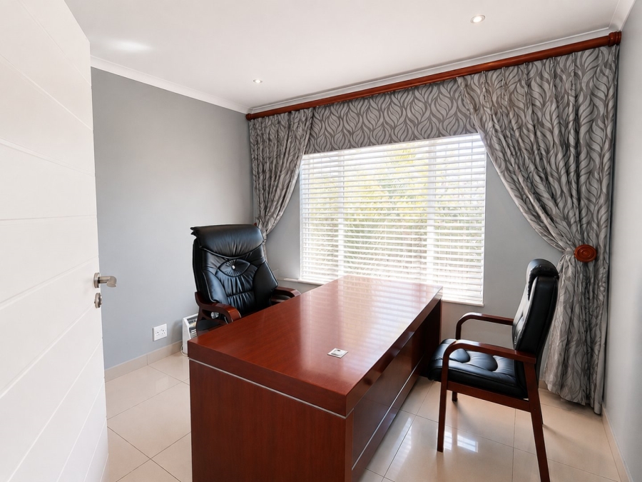 3 Bedroom Property for Sale in Rooihuiskraal Gauteng