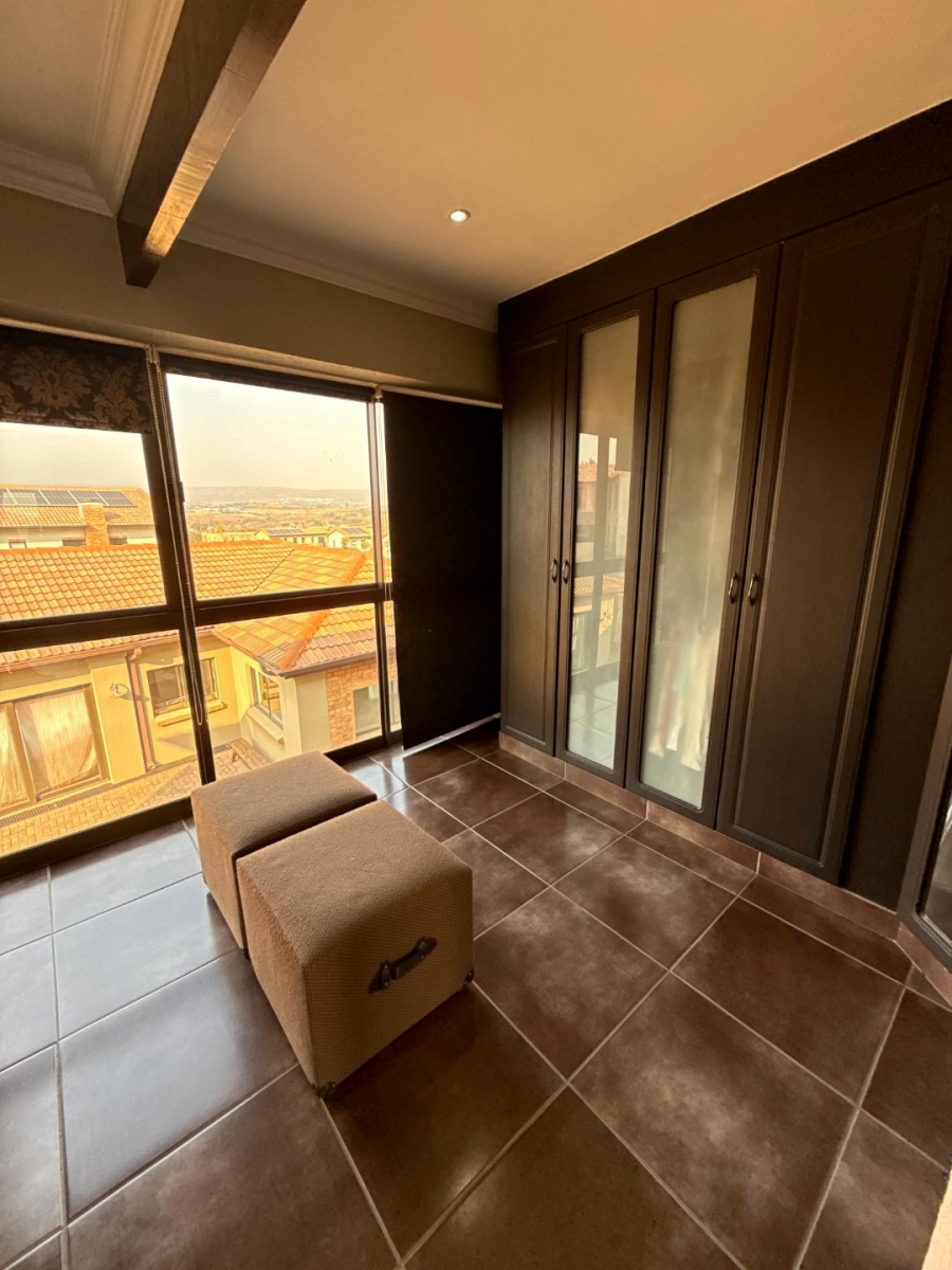 To Let 5 Bedroom Property for Rent in Avianto Estates Gauteng