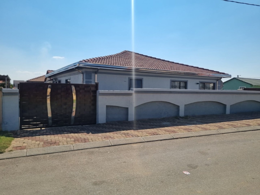 3 Bedroom Property for Sale in Windmill Park Gauteng