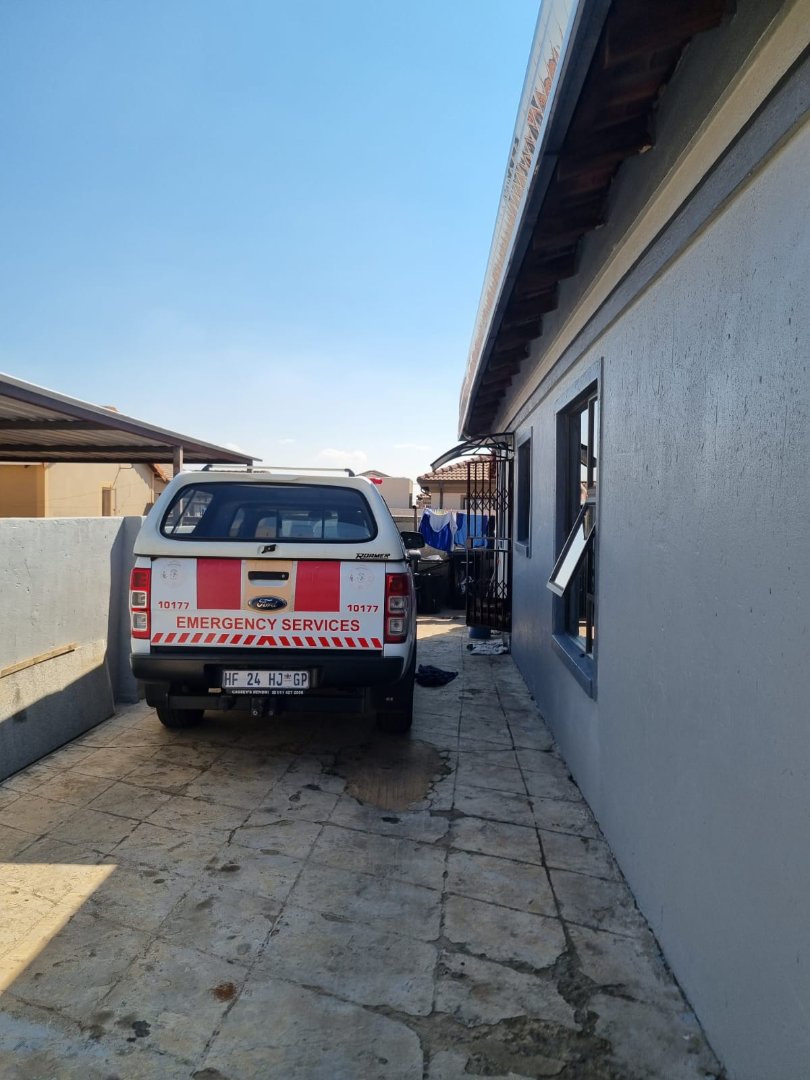 3 Bedroom Property for Sale in Windmill Park Gauteng