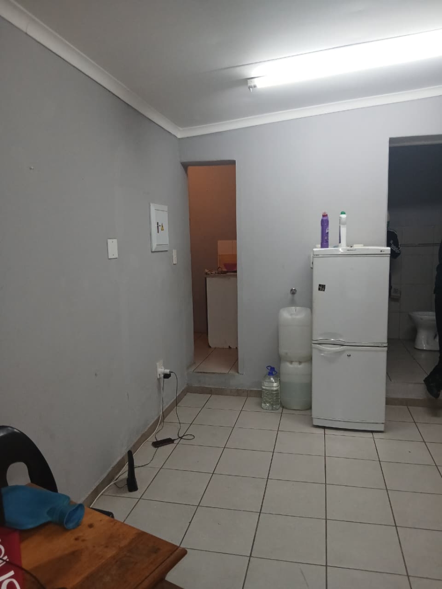 1 Bedroom Property for Sale in Kensington Gauteng