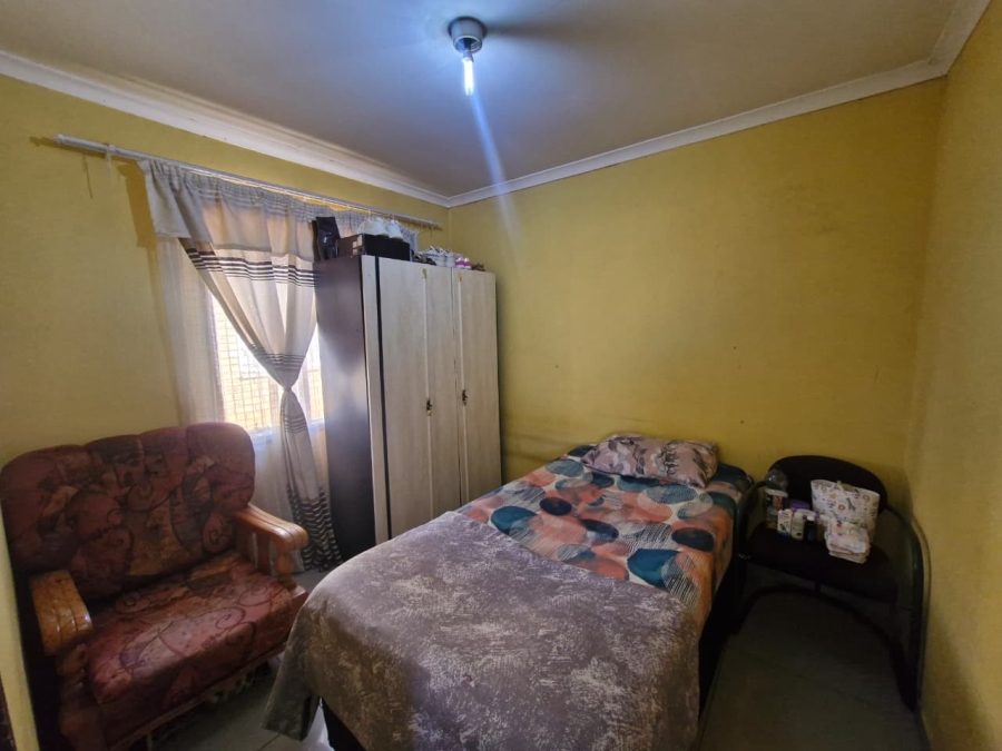 2 Bedroom Property for Sale in Lawley Gauteng