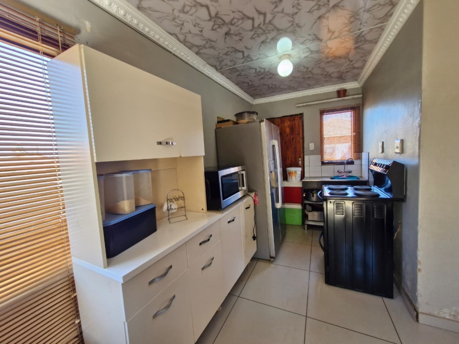2 Bedroom Property for Sale in Lawley Gauteng