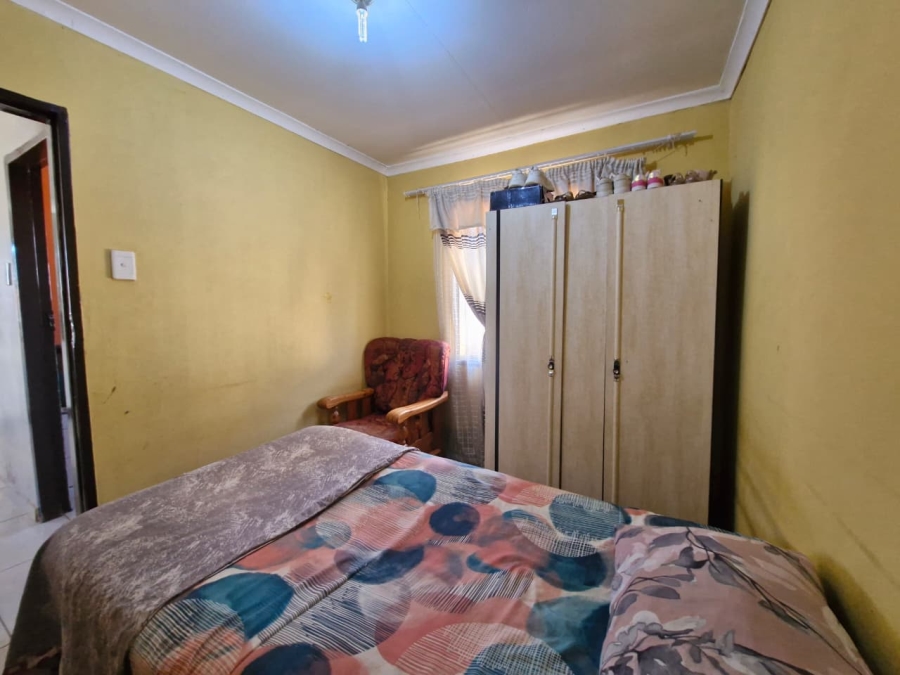 2 Bedroom Property for Sale in Lawley Gauteng