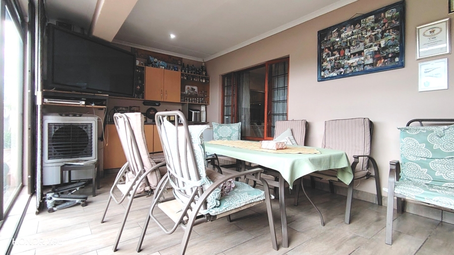 3 Bedroom Property for Sale in Riversdale Gauteng