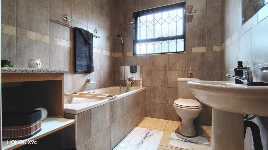 3 Bedroom Property for Sale in Riversdale Gauteng