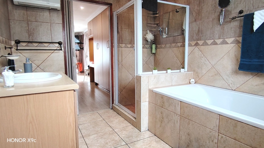 3 Bedroom Property for Sale in Riversdale Gauteng