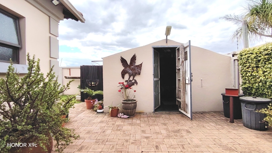 3 Bedroom Property for Sale in Riversdale Gauteng
