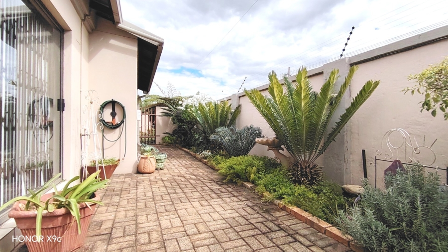 3 Bedroom Property for Sale in Riversdale Gauteng