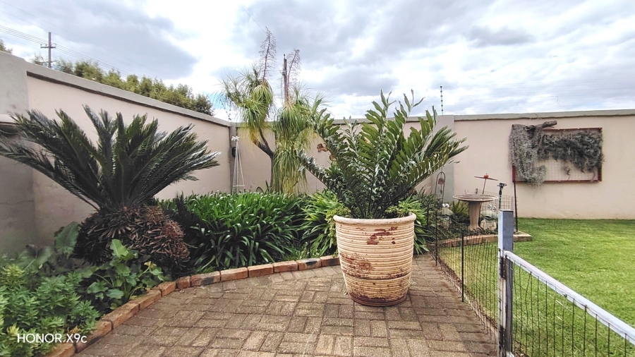 3 Bedroom Property for Sale in Riversdale Gauteng