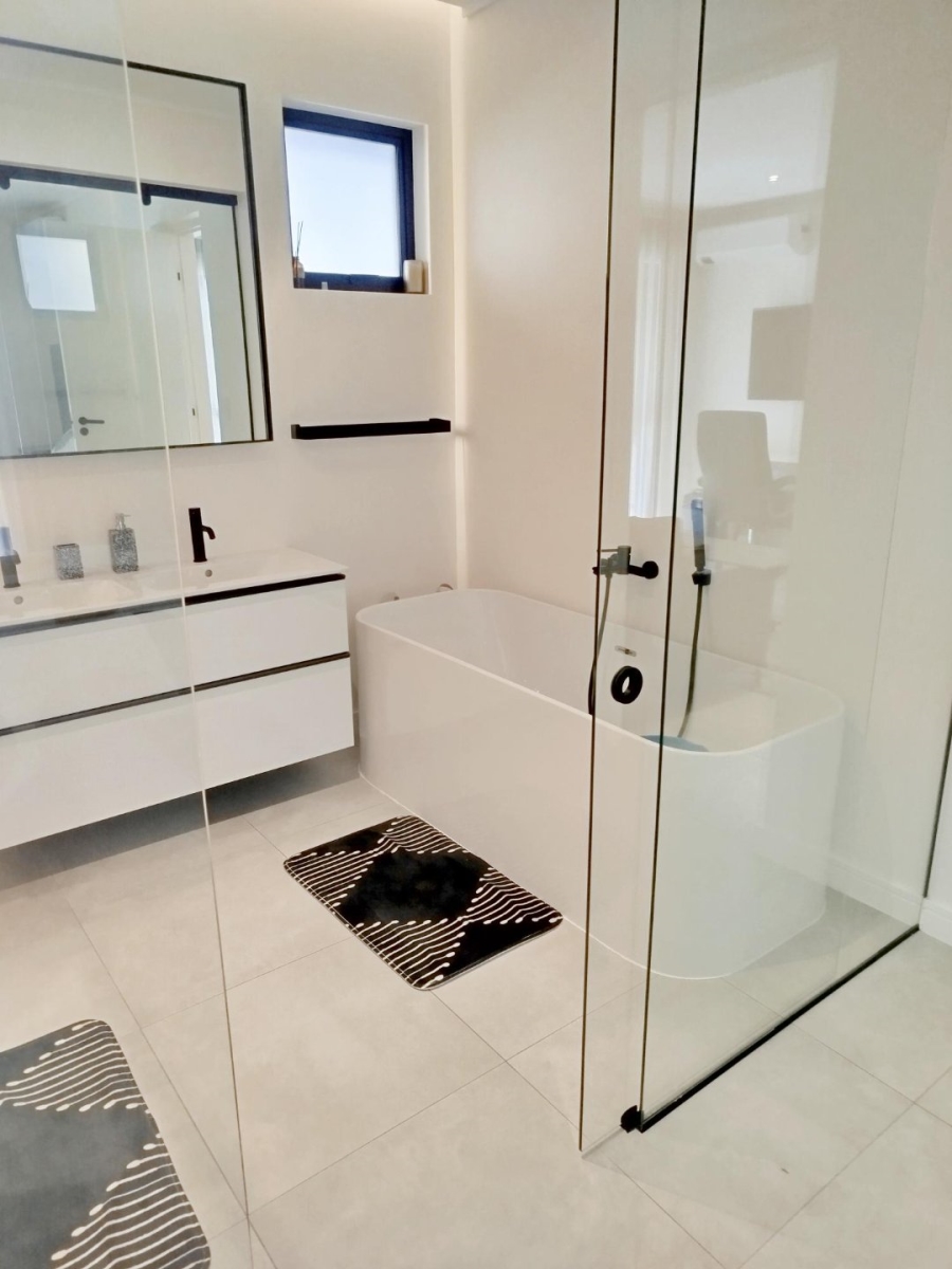 To Let 2 Bedroom Property for Rent in Hyde Park Gauteng
