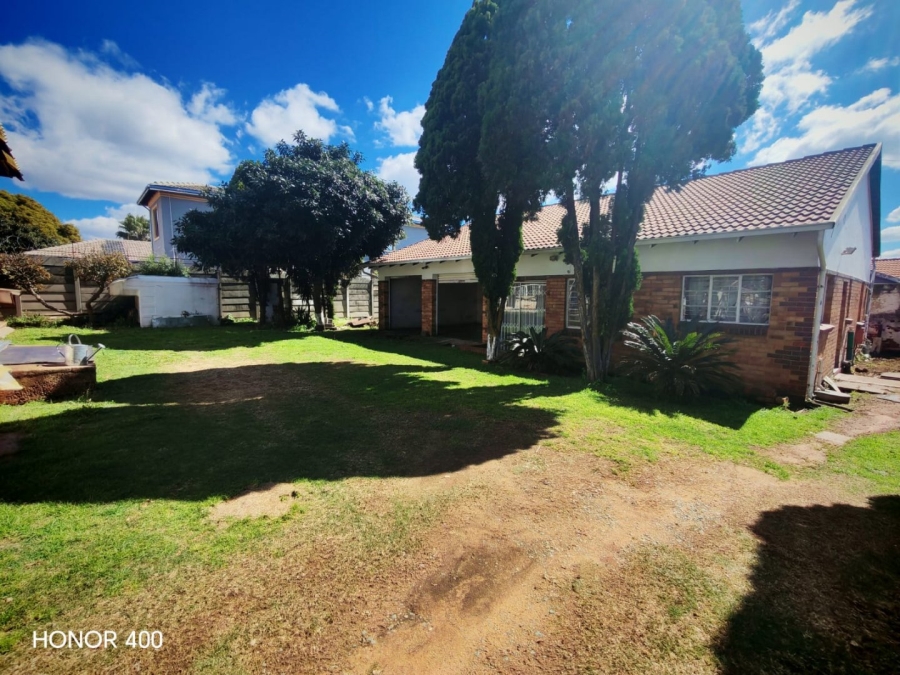 2 Bedroom Property for Sale in The Hill Gauteng
