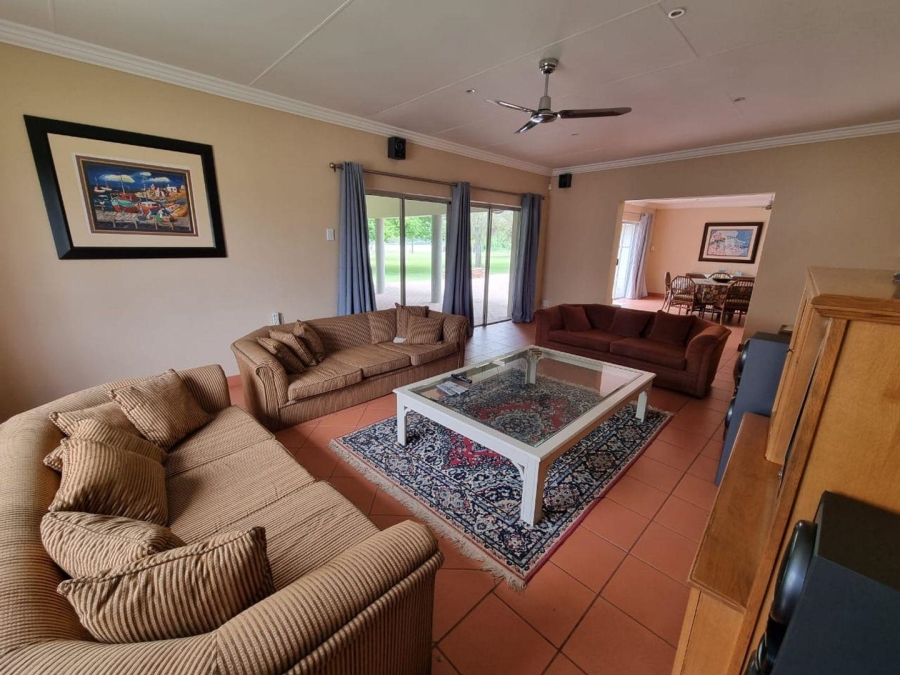 To Let 5 Bedroom Property for Rent in Ebner On Vaal Gauteng