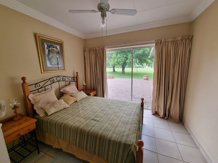 To Let 5 Bedroom Property for Rent in Ebner On Vaal Gauteng