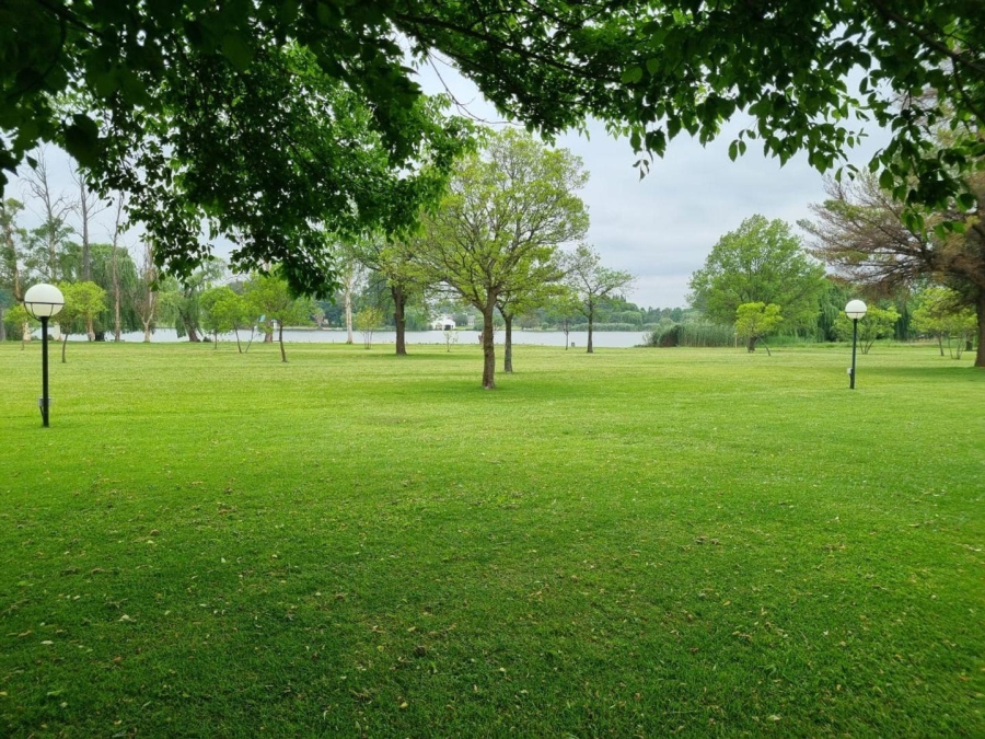 To Let 5 Bedroom Property for Rent in Ebner On Vaal Gauteng