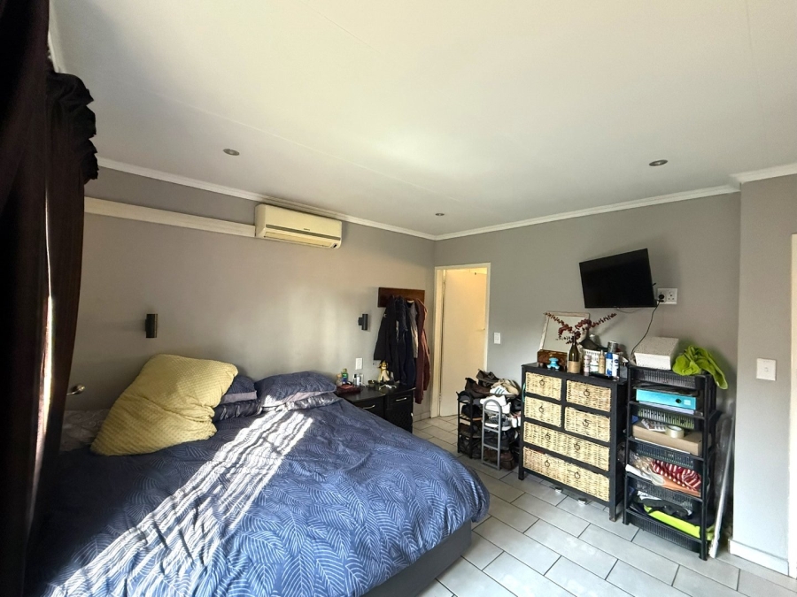 To Let 3 Bedroom Property for Rent in Highveld Gauteng