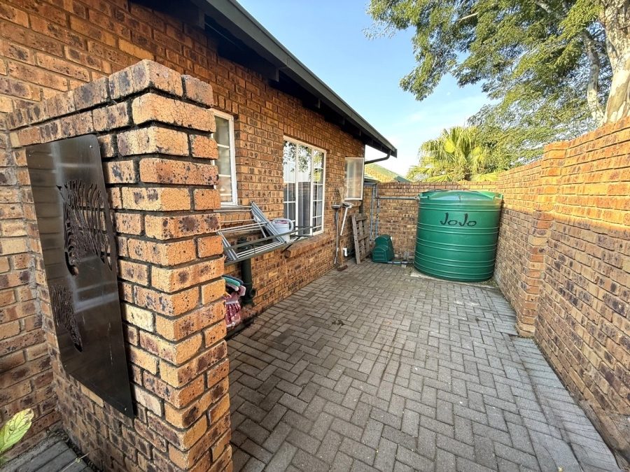 To Let 3 Bedroom Property for Rent in Highveld Gauteng