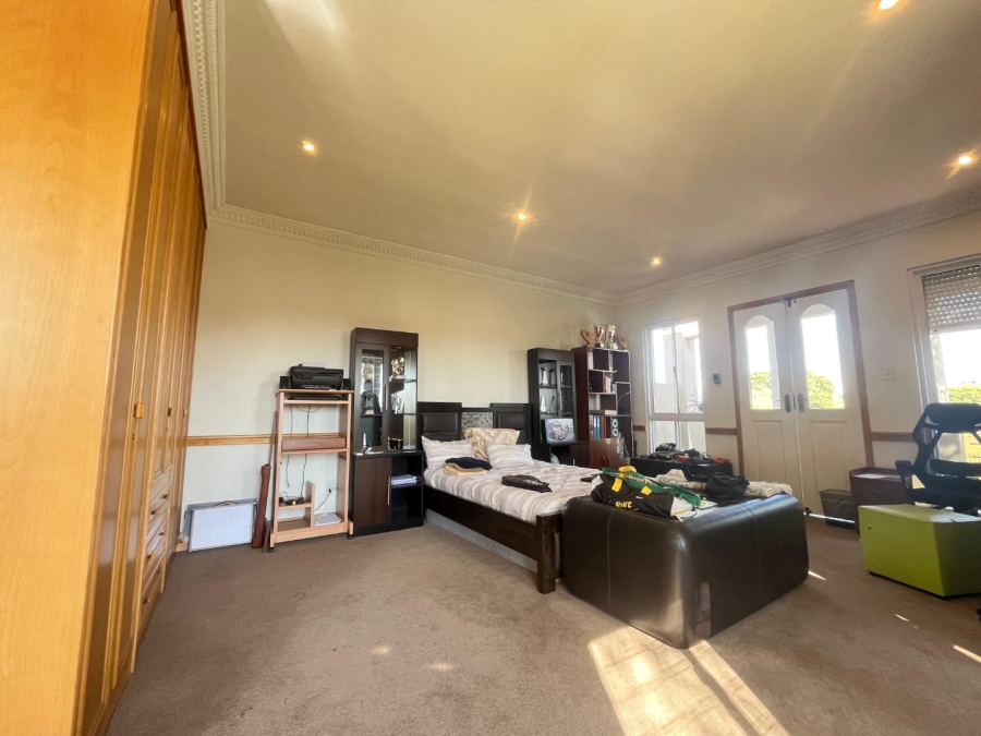 3 Bedroom Property for Sale in Laudium Ext 3 Gauteng