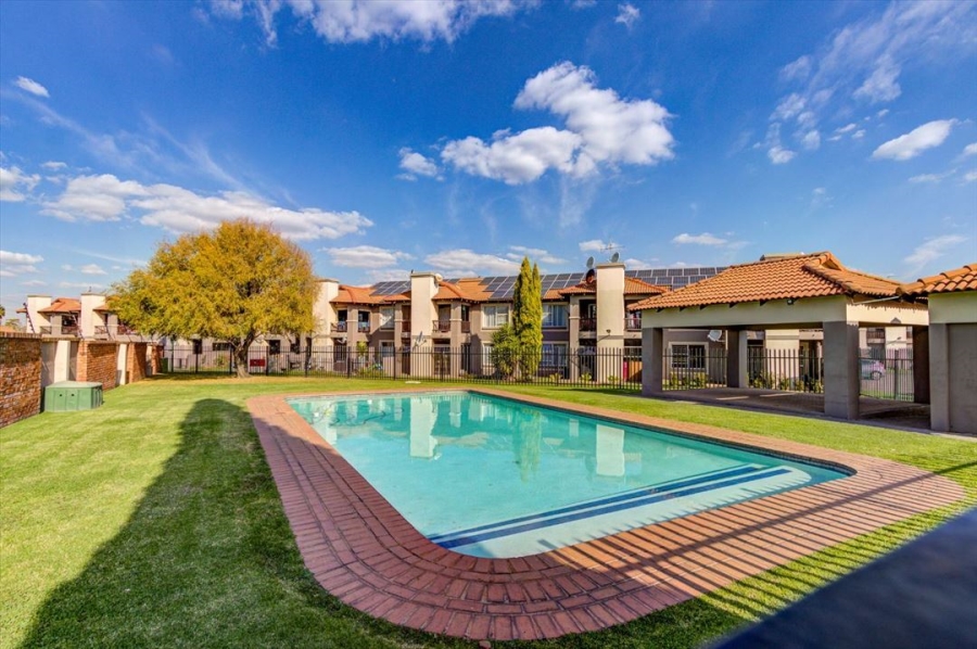 2 Bedroom Property for Sale in Van Dyk Park Gauteng