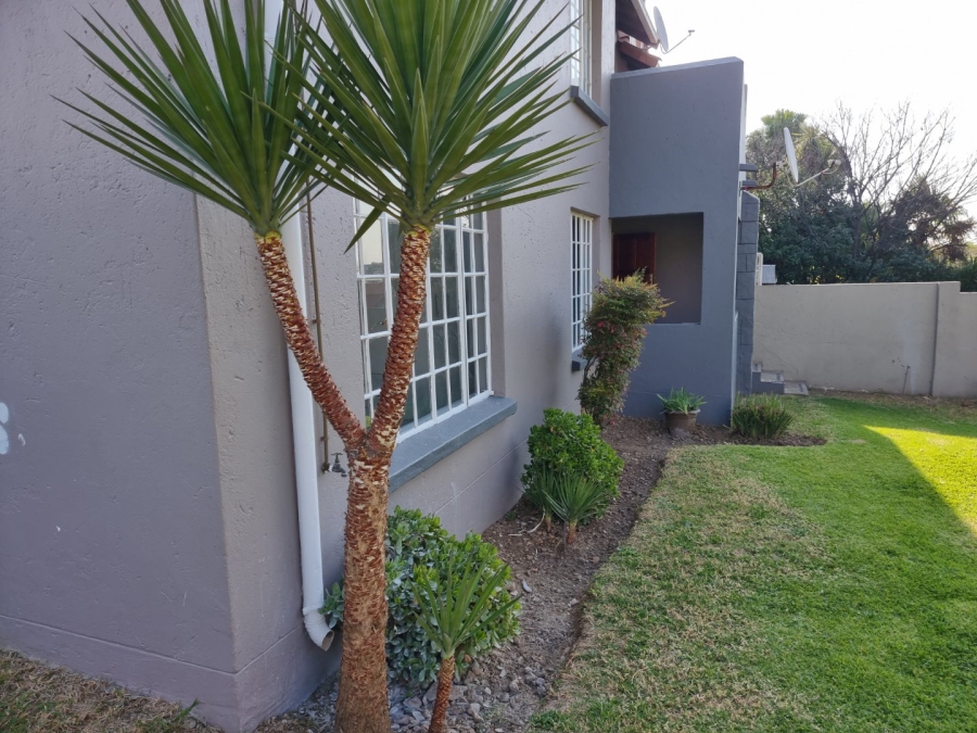 3 Bedroom Property for Sale in Eden Glen Gauteng