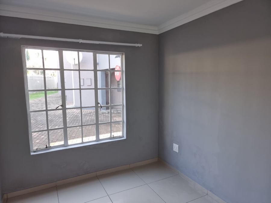 3 Bedroom Property for Sale in Eden Glen Gauteng