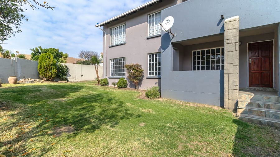 3 Bedroom Property for Sale in Eden Glen Gauteng