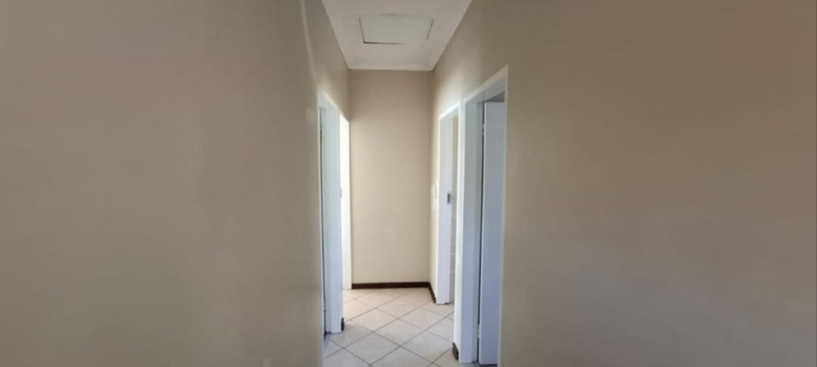 To Let 3 Bedroom Property for Rent in Noordwyk Gauteng