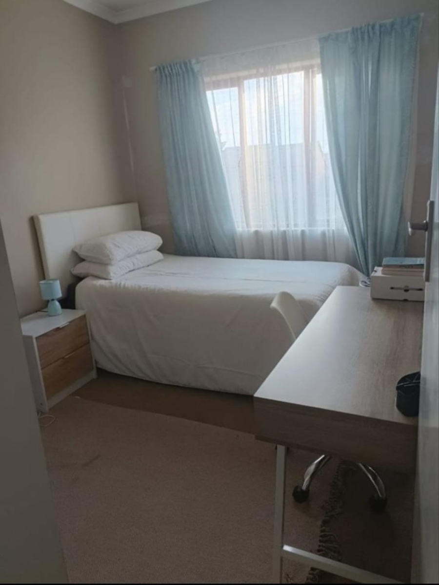 To Let 3 Bedroom Property for Rent in Noordwyk Gauteng