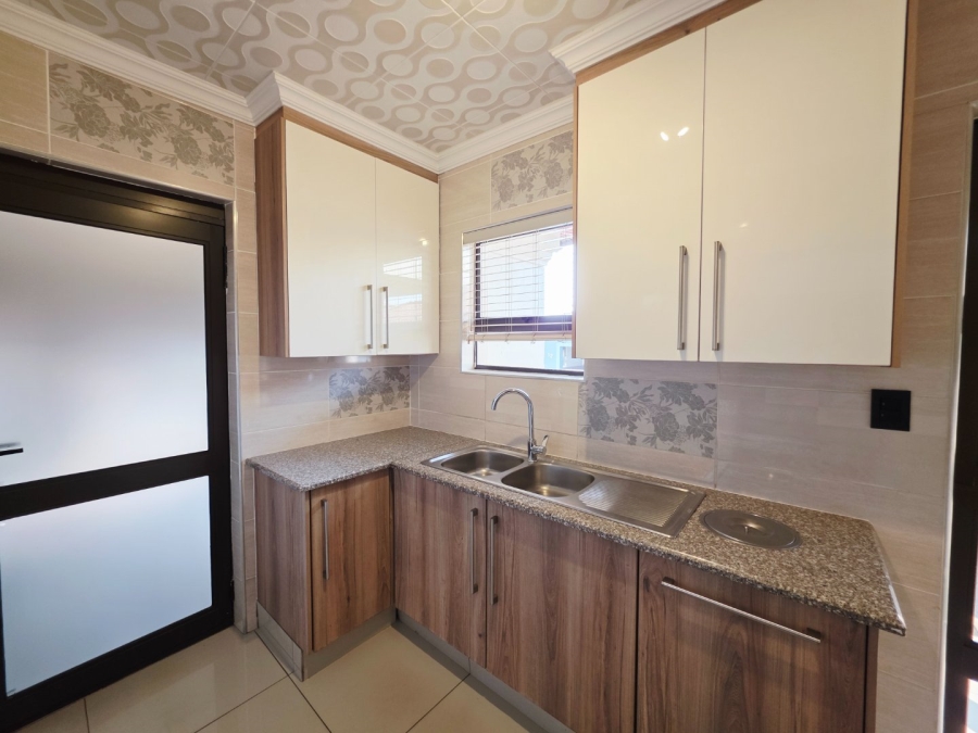5 Bedroom Property for Sale in Savannah Country Estate Gauteng