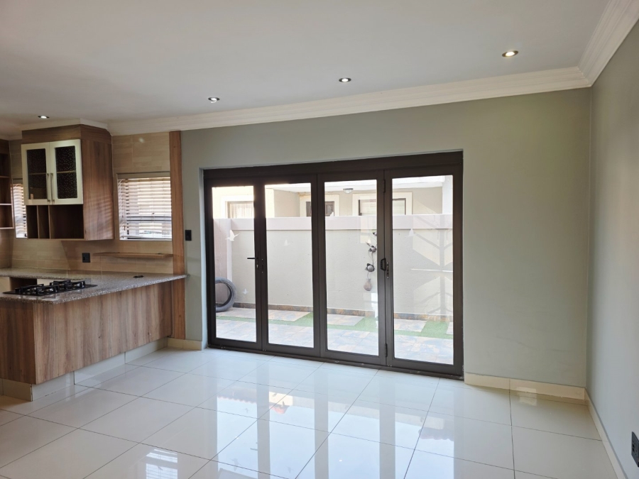 5 Bedroom Property for Sale in Savannah Country Estate Gauteng