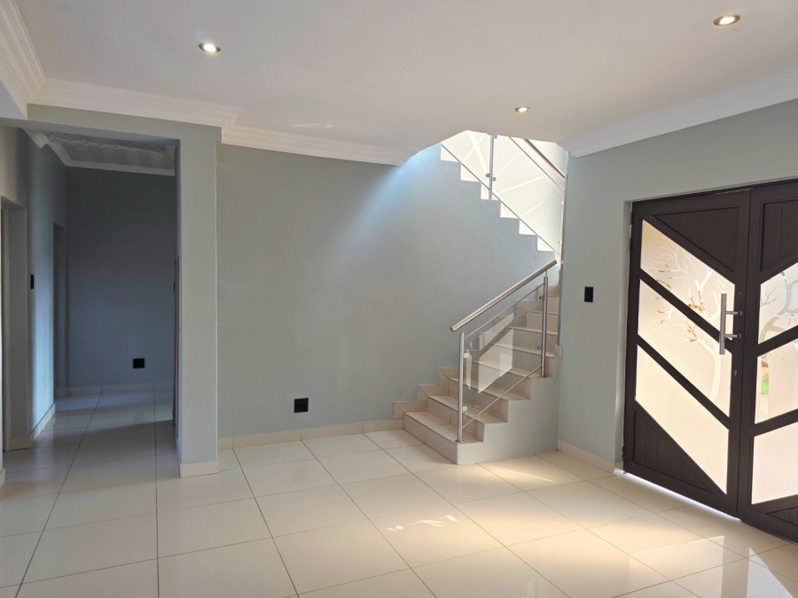5 Bedroom Property for Sale in Savannah Country Estate Gauteng