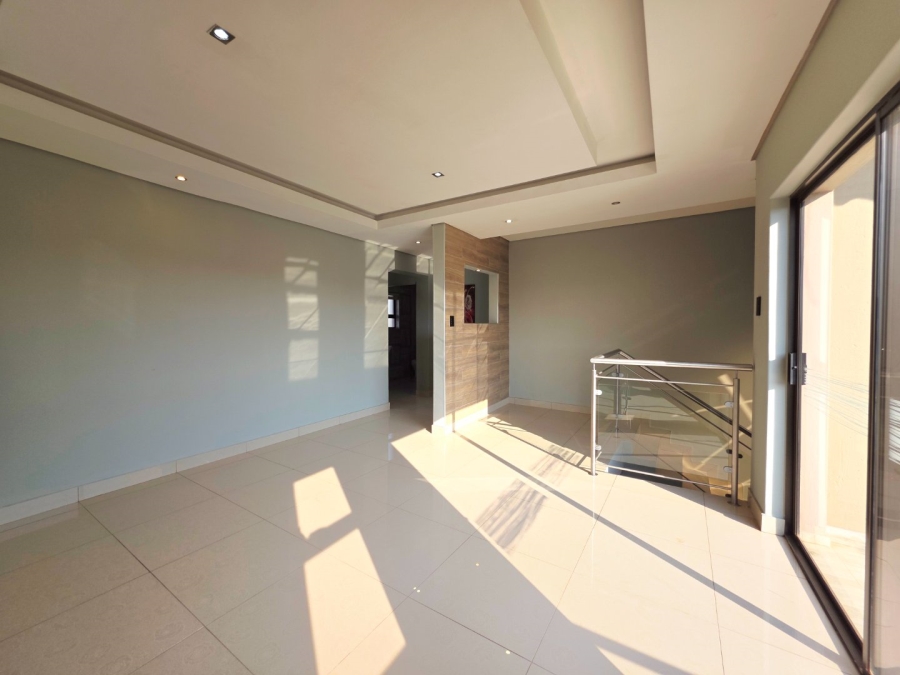 5 Bedroom Property for Sale in Savannah Country Estate Gauteng