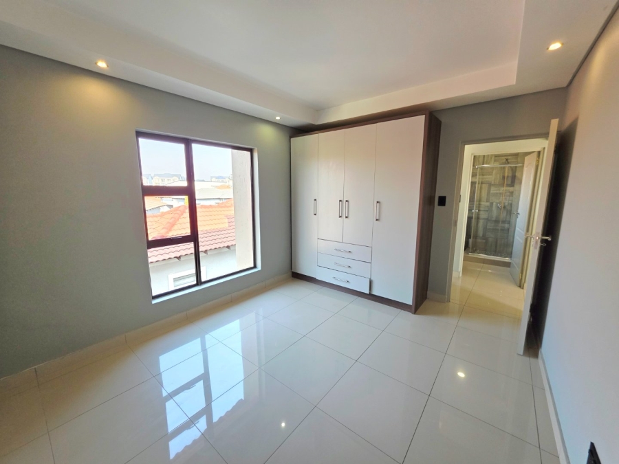 5 Bedroom Property for Sale in Savannah Country Estate Gauteng