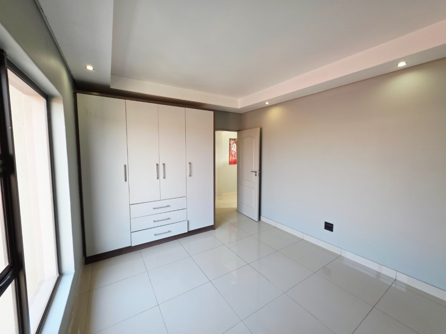 5 Bedroom Property for Sale in Savannah Country Estate Gauteng