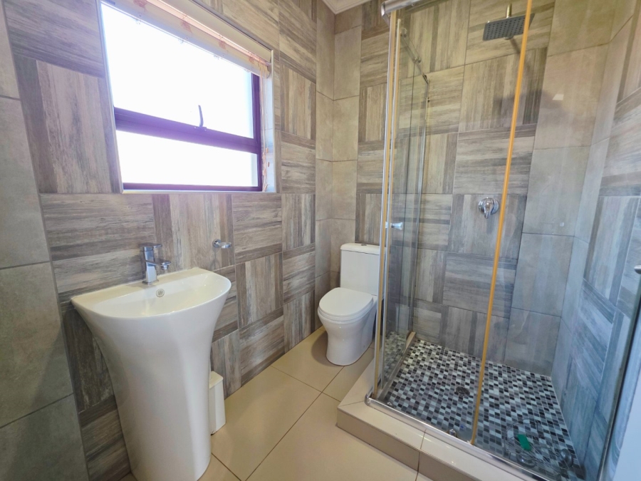 5 Bedroom Property for Sale in Savannah Country Estate Gauteng
