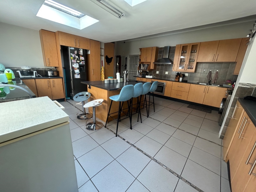 3 Bedroom Property for Sale in Vorna Valley Gauteng