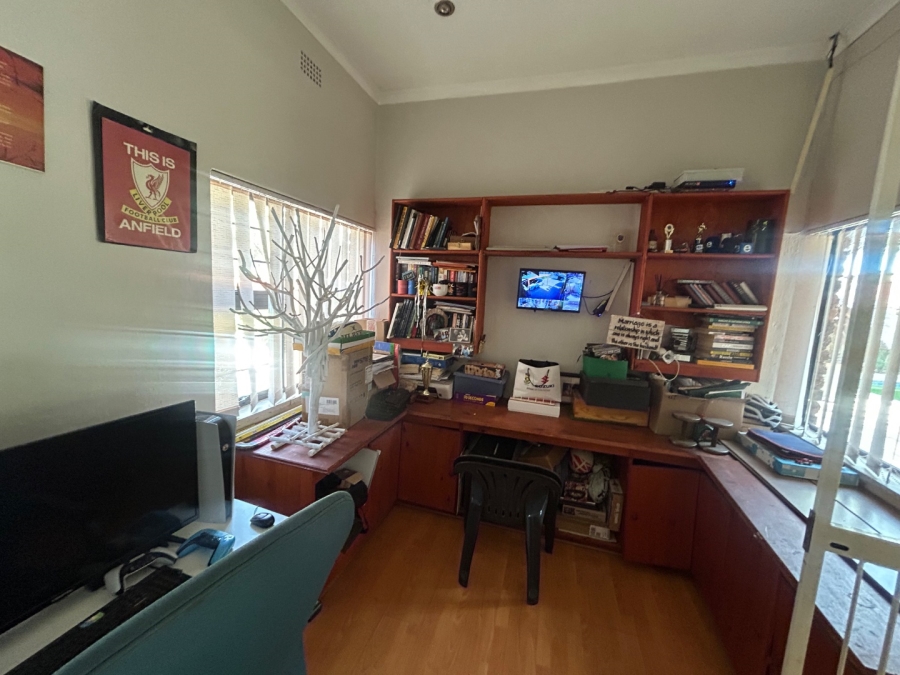 3 Bedroom Property for Sale in Vorna Valley Gauteng