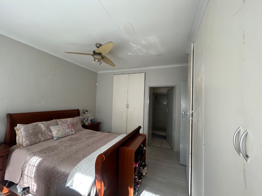 3 Bedroom Property for Sale in Vorna Valley Gauteng