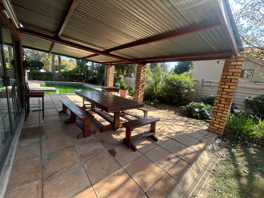 3 Bedroom Property for Sale in Vorna Valley Gauteng
