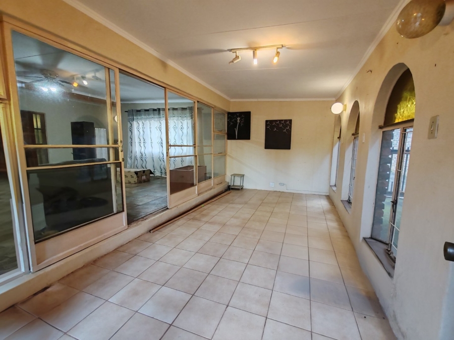 4 Bedroom Property for Sale in Dorandia Gauteng